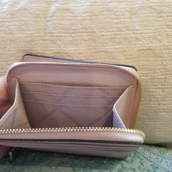 Michael Kors Zip Around Snap Wallet in Soft Pink/Gold - Picture 10 of 11